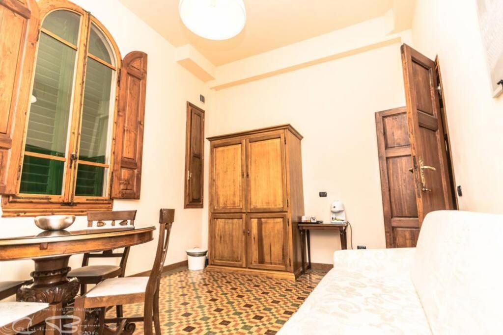 Comfy Portion Of Property By Villa Il Mosaico 佛罗伦萨 外观 照片